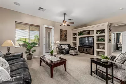 21563 N Greenway Road, Maricopa, AZ 85138 - Photo 11