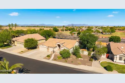 2053 S Red Rock Court, Gilbert, AZ 85295 - Photo 33