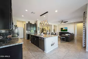 9422 W Donald Dr, Peoria, AZ 85383 - Photo 11