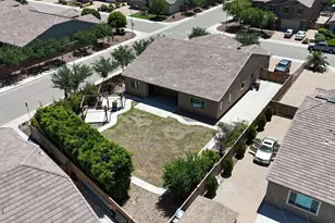 9422 W Donald Dr, Peoria, AZ 85383 - Photo 43