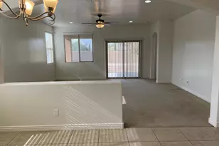 23130 N 40th Pl, Phoenix, AZ 85050 - Photo 13