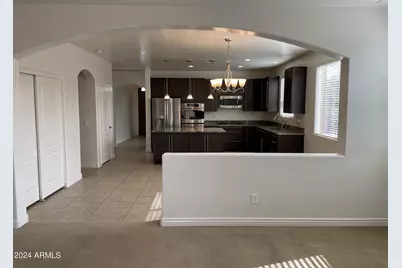 23130 N 40th Place, Phoenix, AZ 85050 - Photo 11