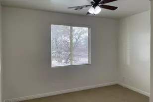 23130 N 40th Pl, Phoenix, AZ 85050 - Photo 5