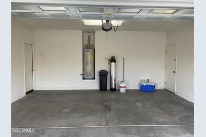 23130 N 40th Place, Phoenix, AZ 85050 - Photo 31