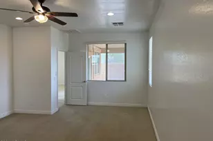 23130 N 40th Pl, Phoenix, AZ 85050 - Photo 17