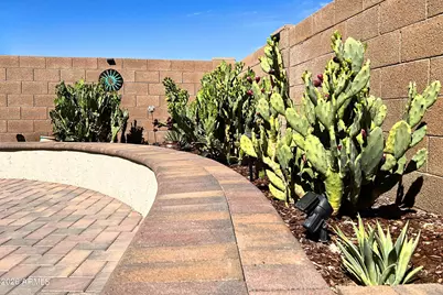 42574 W Chambers Drive, Maricopa, AZ 85138 - Photo 31