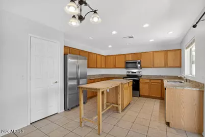 44175 W Snow Drive, Maricopa, AZ 85138 - Photo 3