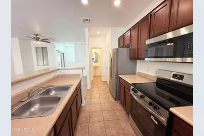 240 W Juniper Avenue #Unit 1027, Gilbert, AZ 85233 - Photo 11