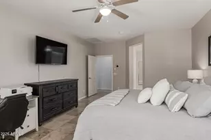 25202 N 41st Dr, Phoenix, AZ 85083 - Photo 17