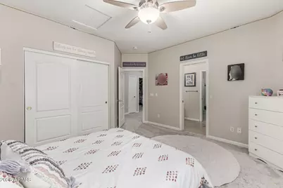 25202 N 41st Drive, Phoenix, AZ 85083 - Photo 31