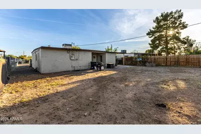 2626 W Northview Avenue, Phoenix, AZ 85051 - Photo 23