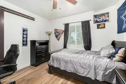 2626 W Northview Avenue, Phoenix, AZ 85051 - Photo 11