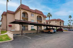 3033 E Devonshire Ave, Phoenix, AZ 85016 - Photo 11