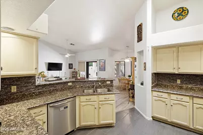 18230 N 61st Drive, Glendale, AZ 85308 - Photo 17