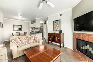 16013 S Desert Foothills Pkwy, Phoenix, AZ 85048 - Photo 9