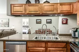 16013 S Desert Foothills Pkwy, Phoenix, AZ 85048 - Photo 11