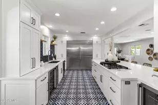 5231 N 42nd Pl, Phoenix, AZ 85018 - Photo 13