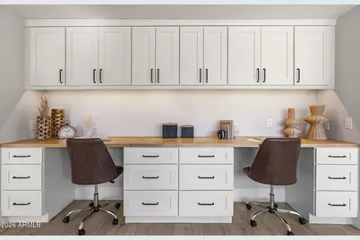 5231 N 42nd Place, Phoenix, AZ 85018 - Photo 11