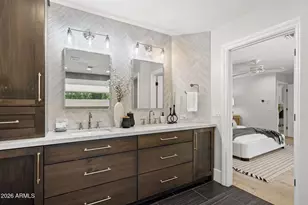 5231 N 42nd Pl, Phoenix, AZ 85018 - Photo 19