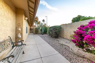 12285 S Shoshoni Drive S, Phoenix, AZ 85044 - Photo 31