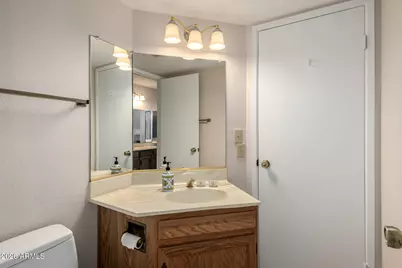 12285 S Shoshoni Drive S, Phoenix, AZ 85044 - Photo 27