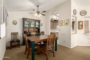 12285 S Shoshoni Dr S, Phoenix, AZ 85044 - Photo 11