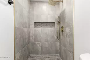 335 W Vineyard Rd, Phoenix, AZ 85041 - Photo 23