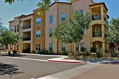 14575 W Mountain View Boulevard #Unit 11102, Surprise, AZ 85374 - Photo 1