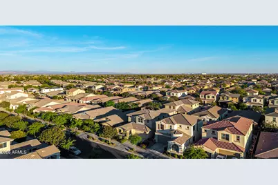 10529 E Durant Drive, Mesa, AZ 85212 - Photo 45