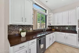 7538 E Tyndall Cir, Mesa, AZ 85207 - Photo 17