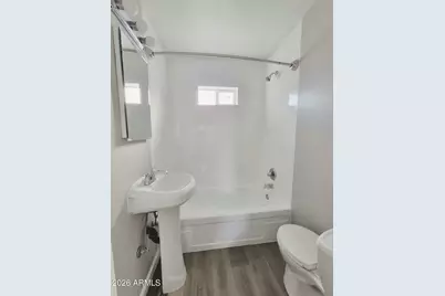 1833 E Harvard Street #Apt 4, Phoenix, AZ 85006 - Photo 11