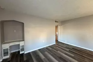 1833 E Harvard St, Phoenix, AZ 85006 - Photo 3