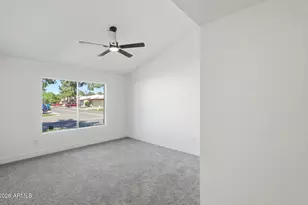 6813 W Eva St, Peoria, AZ 85345 - Photo 17