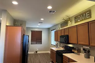 172 S 191st Ave, Buckeye, AZ 85326 - Photo 7