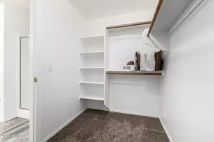 3784 E Chickadee Rd, Gilbert, AZ 85297 - Photo 21