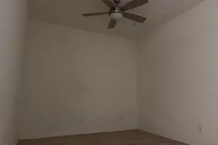 25428 N 19th Dr, Phoenix, AZ 85085 - Photo 15