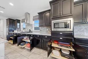 18383 W Monterosa St, Goodyear, AZ 85395 - Photo 19