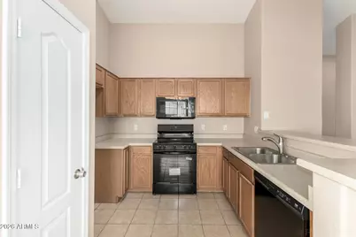 4915 W Burgess Lane, Laveen, AZ 85339 - Photo 11