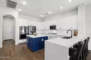898 W Grove St, Litchfield Park, AZ 85340 - Photo 3