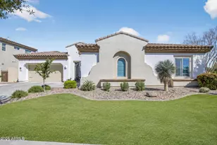 898 W Grove St, Litchfield Park, AZ 85340 - Photo 5