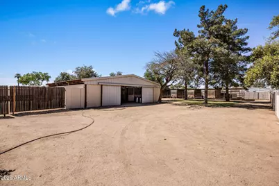 2035 W Waltann Lane, Phoenix, AZ 85023 - Photo 31