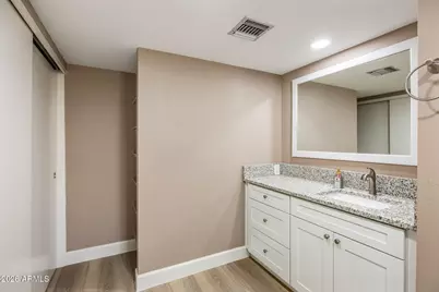 2035 W Waltann Lane, Phoenix, AZ 85023 - Photo 19