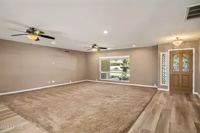 2035 W Waltann Lane, Phoenix, AZ 85023 - Photo 9