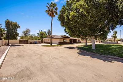 2035 W Waltann Lane, Phoenix, AZ 85023 - Photo 35