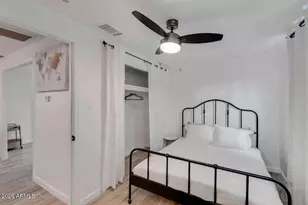 214 E Alice Ave, Phoenix, AZ 85020 - Photo 13