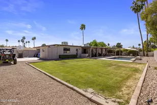 312 E Brook Hollow Dr, Phoenix, AZ 85022 - Photo 31