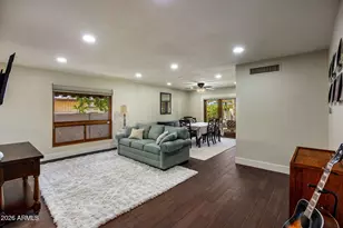 312 E Brook Hollow Dr, Phoenix, AZ 85022 - Photo 15