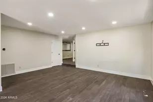 312 E Brook Hollow Dr, Phoenix, AZ 85022 - Photo 15