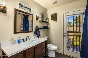 312 E Brook Hollow Dr, Phoenix, AZ 85022 - Photo 23