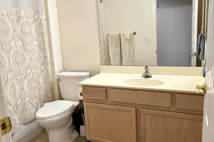 7401 W Arrowhead Clubhouse Dr, Glendale, AZ 85308 - Photo 27